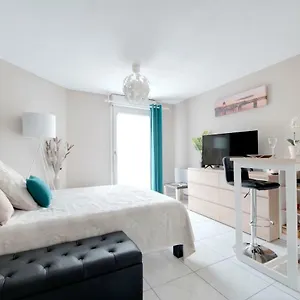  Appartement :) Grand Lumineux à Et Parking France